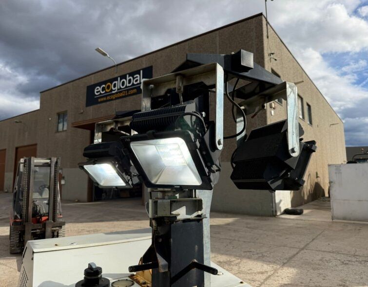 SMC TL-90P LED LIGHTING TOWER